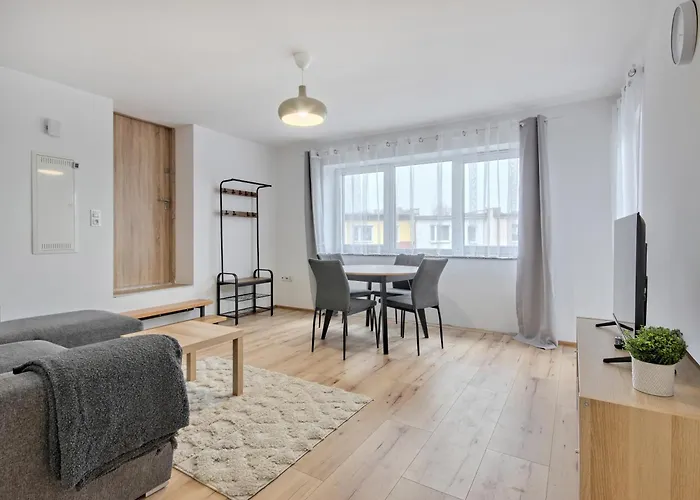 Sea Breeze Apartments By Platinium Lofts